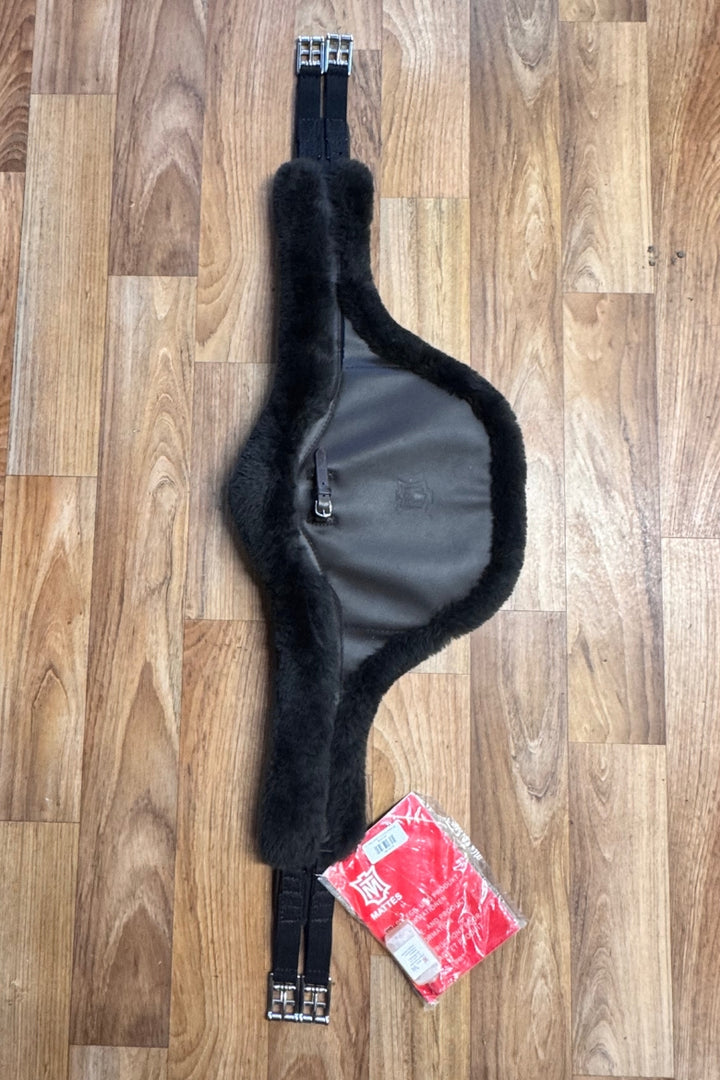 E.A. Mattes Lambskin Asymmetrical Slimline Stud guard