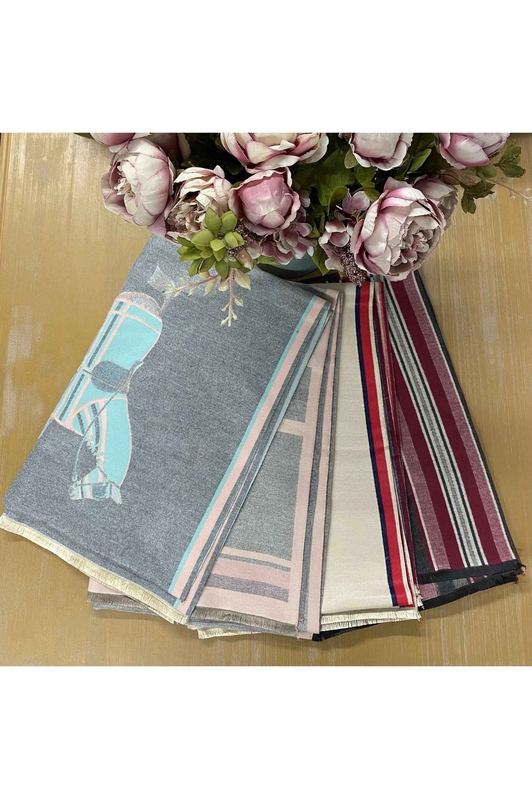 Horse print Shawl/Pashmina - Canterbury Saddlery