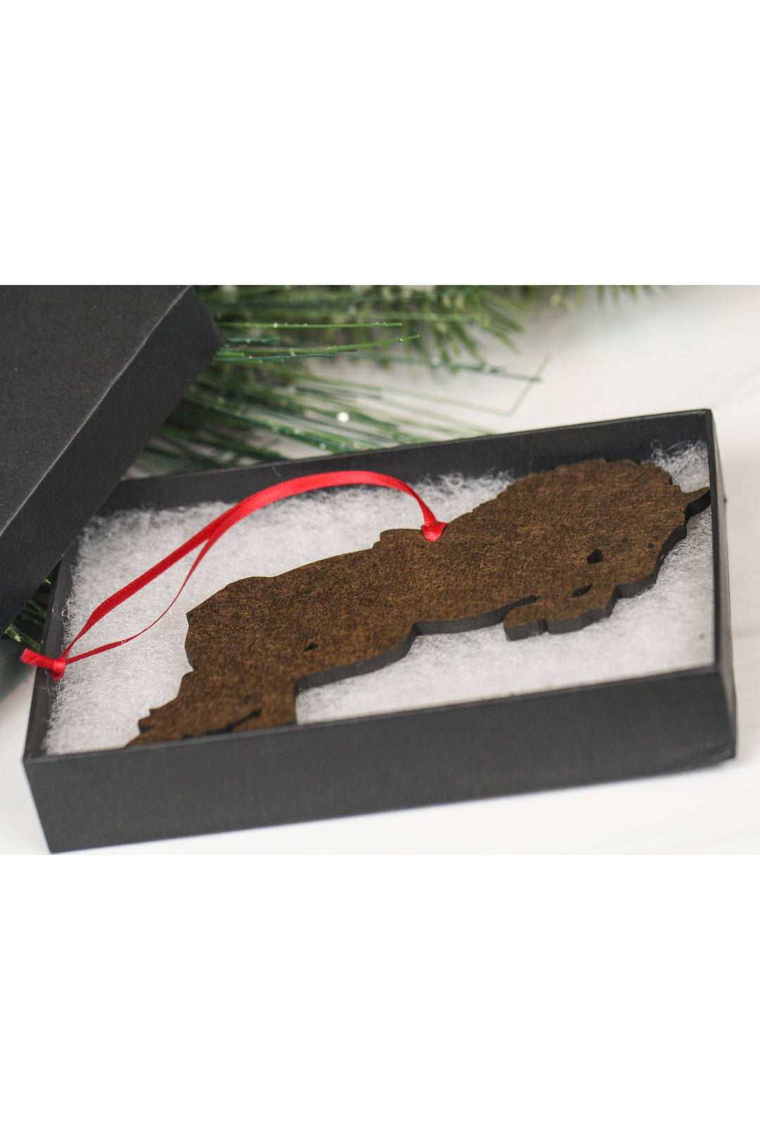 Jumping Horse Ornament - Chestnut Hunter