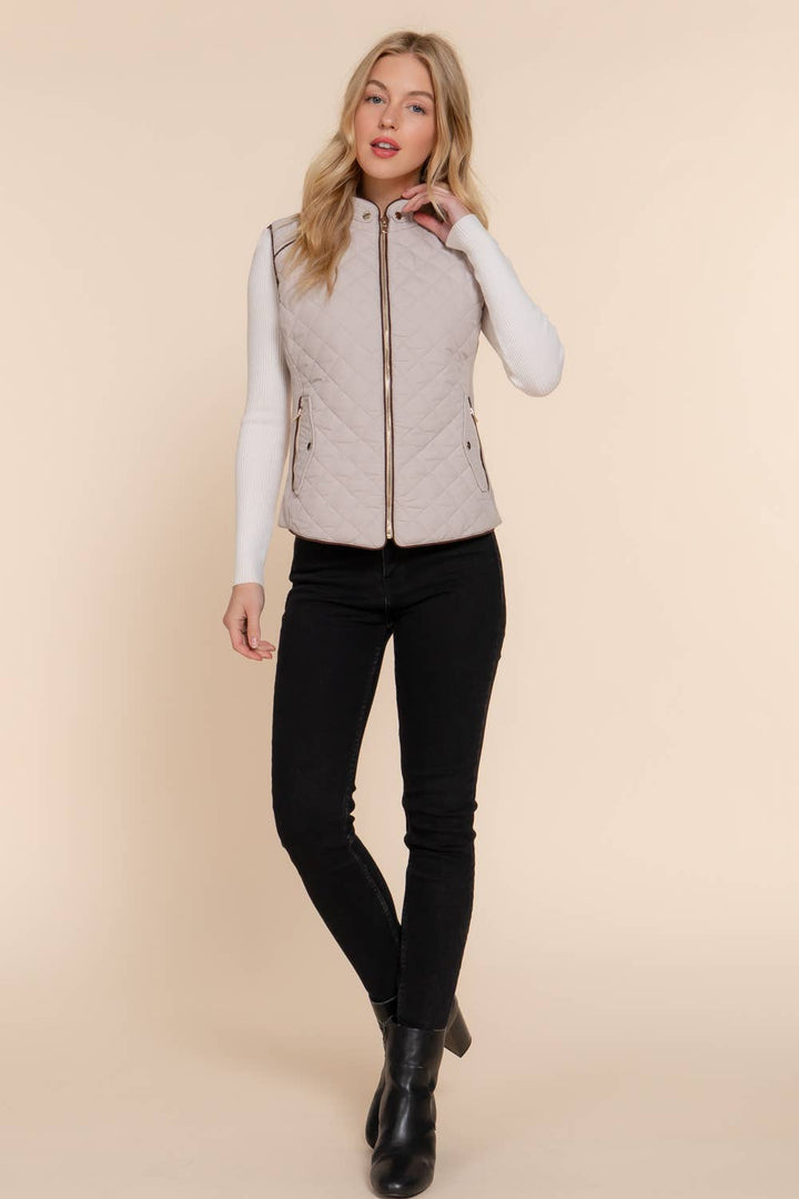 Quilted vest with suede piping - Light Taupe