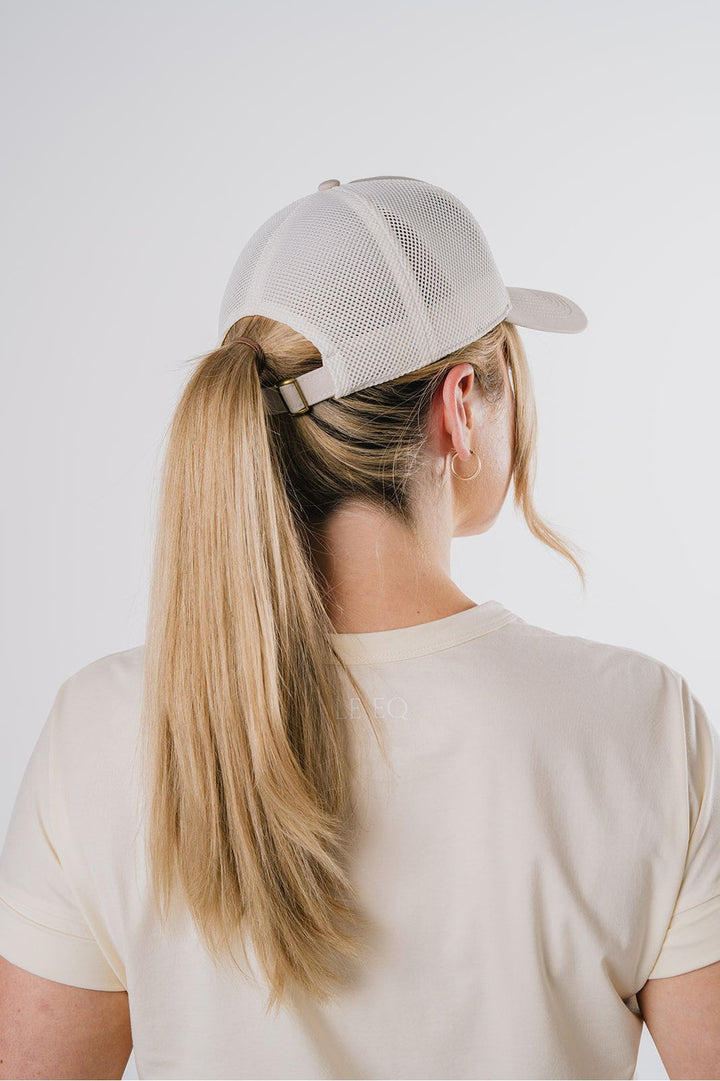 Étoile EQ Mesh Cap - Sand - Canterbury Saddlery