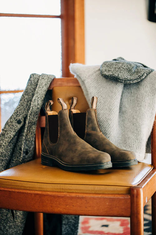 Blundstone Chelsea Boots Chisel Toe - Rustic Brown (Model 1306)